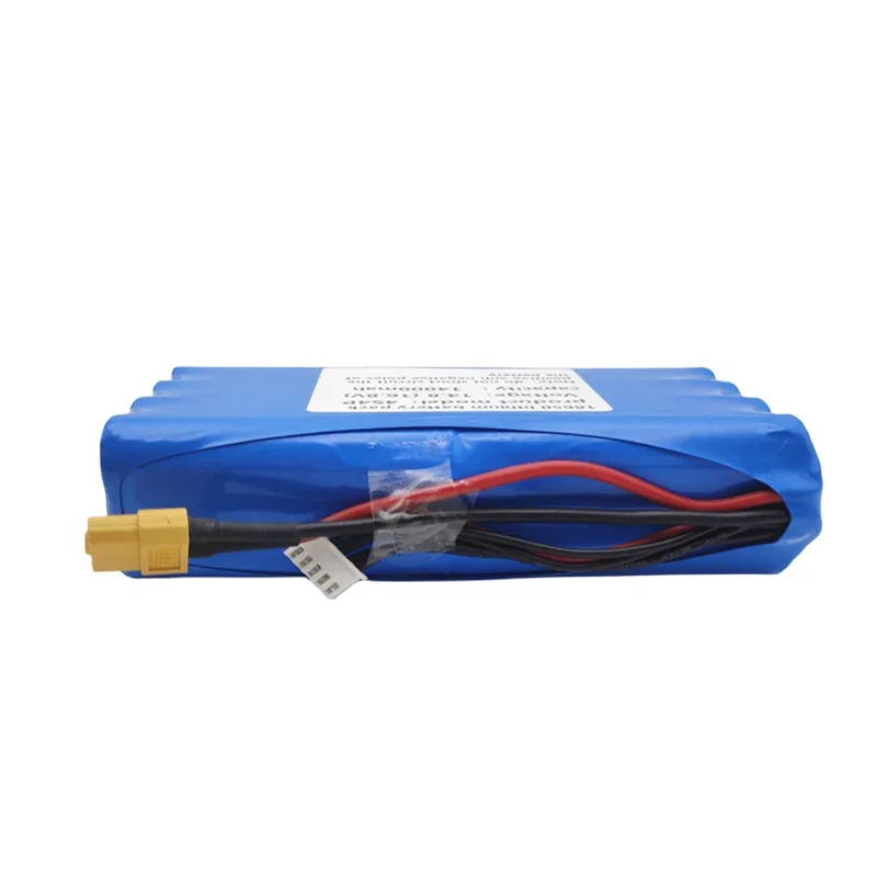 14,4 V ~ 16,8 V 14000 mAh 4S4P – Drone Battery Bag Bewertung und Preis